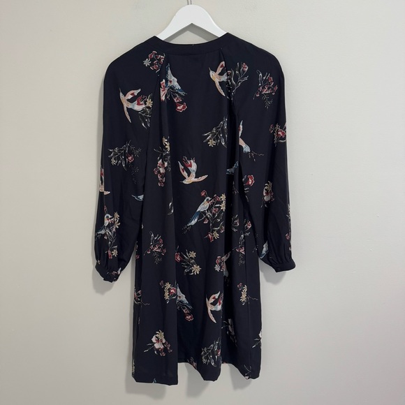 H&M NWT Bird Print Flowy Shift Dress - Picture 5 of 7